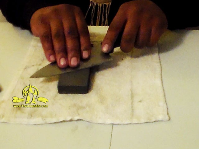 How to: Sharpen Knives - A Method 