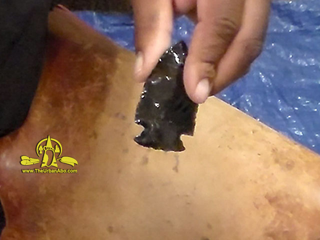  How to: Make Stone Tools: Pressure-Flaking a Stone Point  